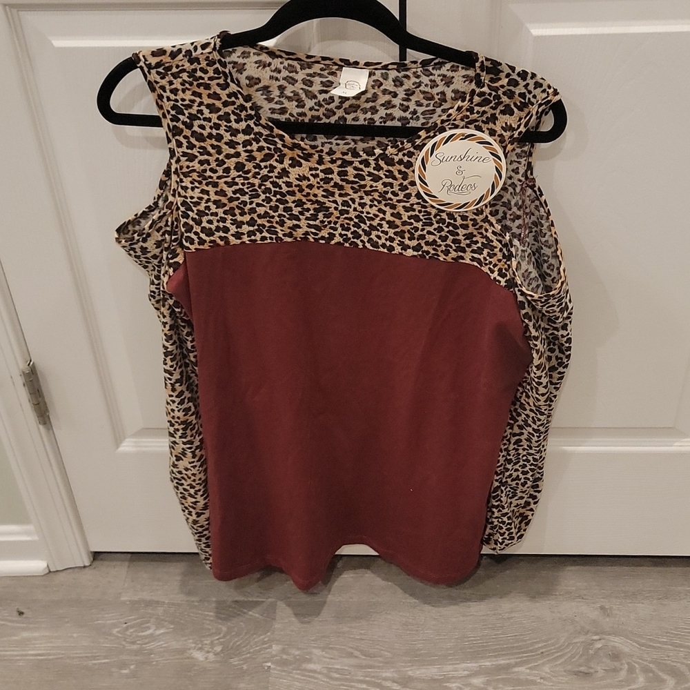 NWT Leopard Cold Shoulder Top